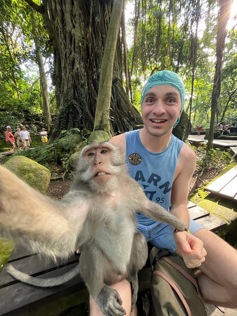 Dünya turundan kare 1